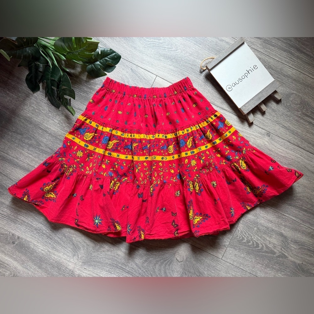 Vintage 90s Botanical Floral & Paisley Tiered Elastic Ruffle Mini Skirt. Size S